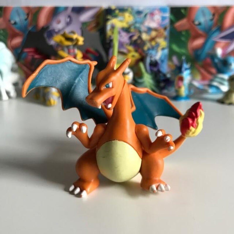 MonColle Pok¨¦mon Figure Charizard