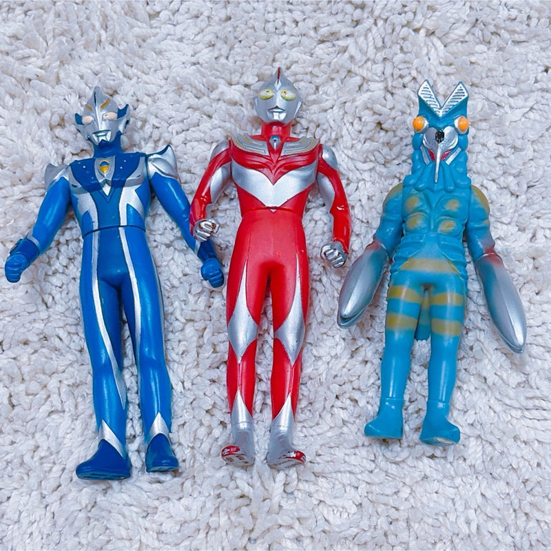 Bundle sale ? Ultra Monster First Generation Baltan Alien Soft Vinyl Ultra...