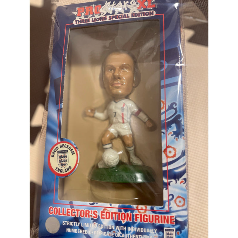 Corinthian ProStars XL David Beckham Soccer Shoes...
