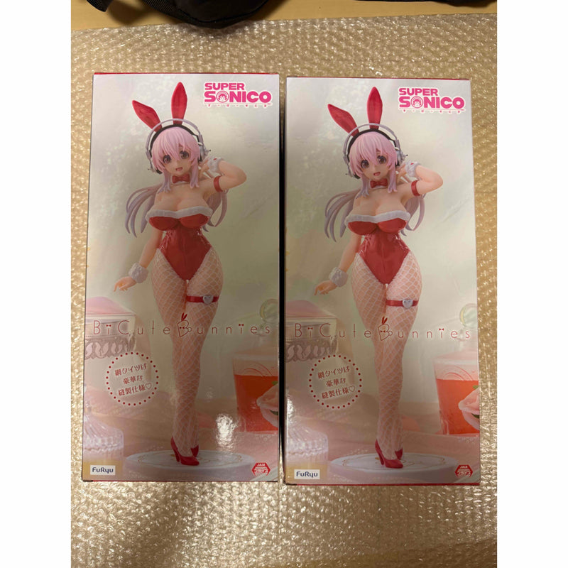 Super Sonico Bunny Figure