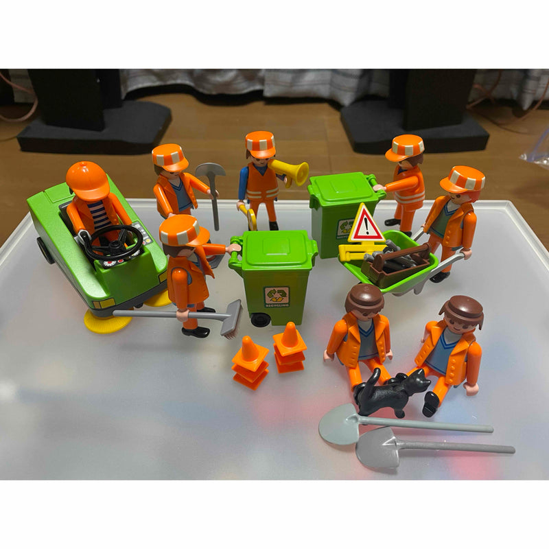 Playmobil Cleaning Worker 8-Figure Set