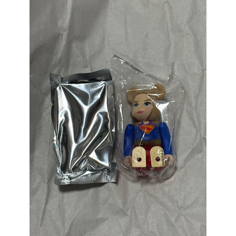 BE@RBRICK Series 52 Supergirl Figure Bearbrick...