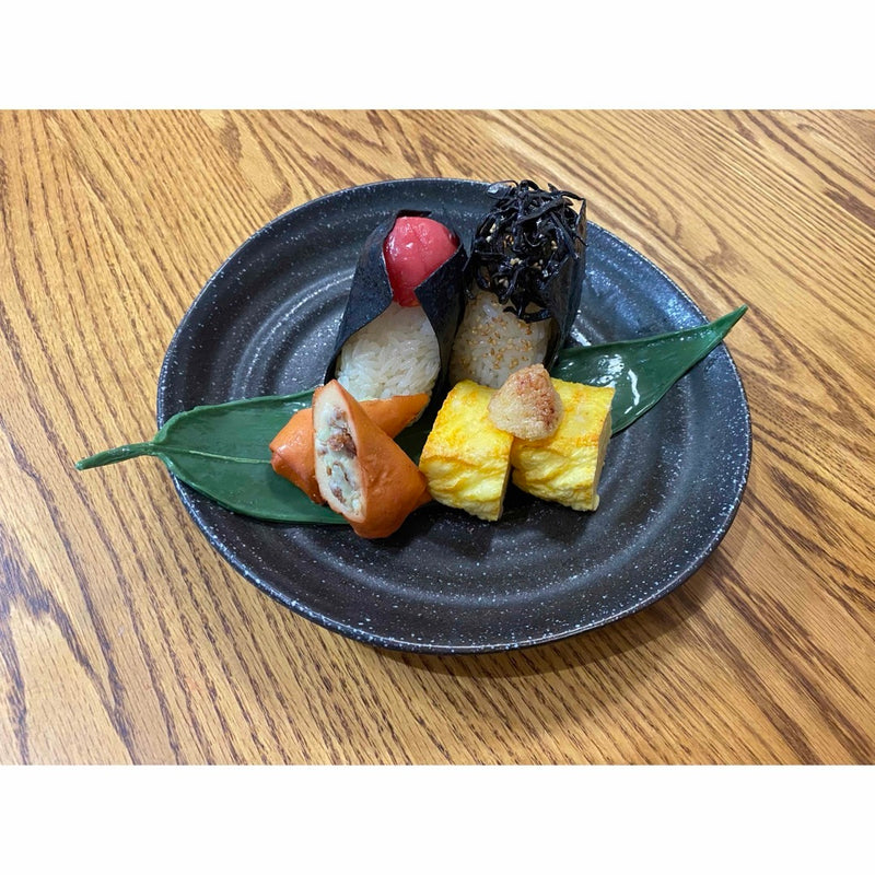 [Realistic/Used] Rice Ball Set Food Samples - Interior Decor...