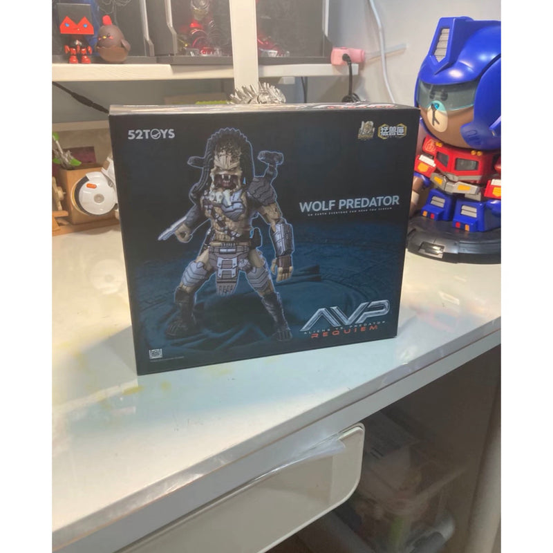 52TOYS AVP WOLF PREDATOR Wolf Predator posable figure...
