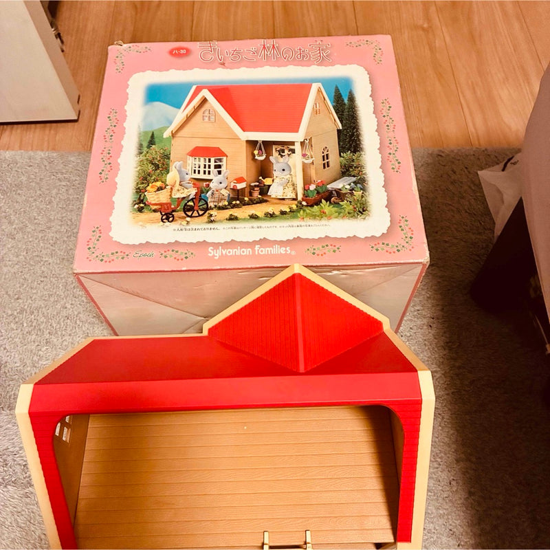 Sylvanian Families Strawberry Forest House Ha-30 Epoch Co., Ltd.