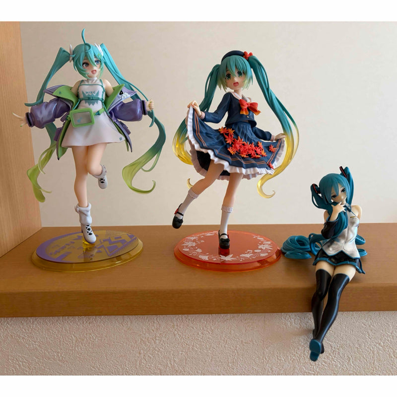 Hatsune Miku figure