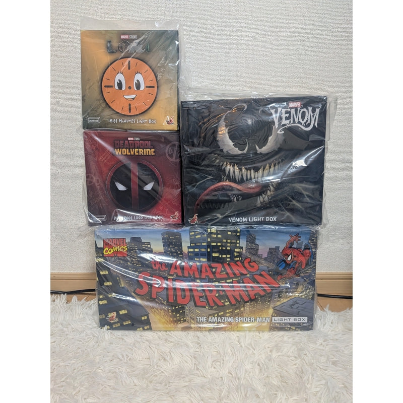 Hot Toys Lightbox 4-Pack Venom Deadpool...