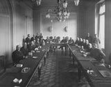 Corporate board of directors 1915 OLD PHOTO Model