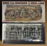 DRAGON 6090 1/35 WWII German 12cmGrW42 Mortar w/Crew (Plastic model) Model