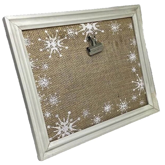Message Photo Board Frame Clip Burlap Wood Shabby Chic Snowflakes Easel Cream Model