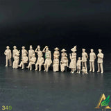 1/72 Scale Vintage European Civilian Figures Set Unpainted Resin Kit Diorama Art Model