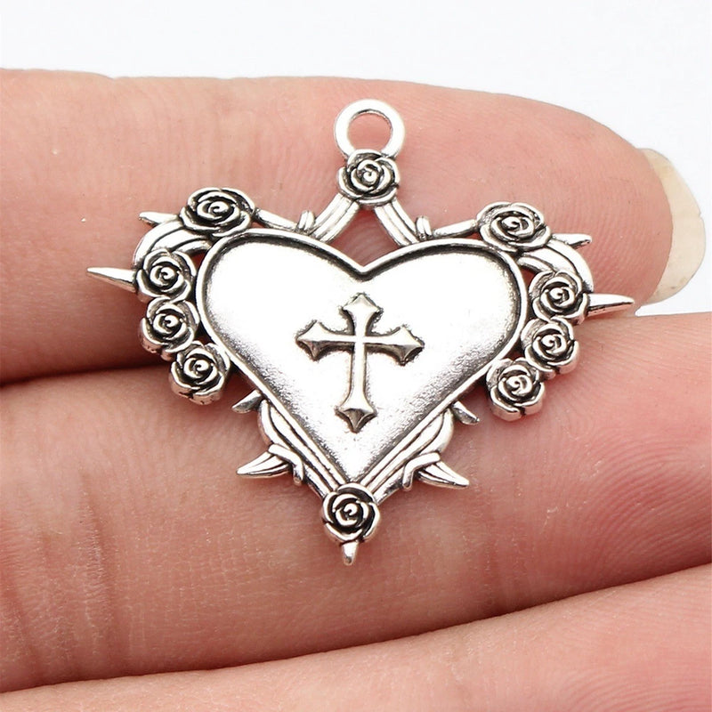 50pcs Antique Silver Gothic Cross Heart Charms Zinc Alloy Pendants 34*30mm Charms