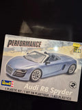 REVELL Audi R8 Spyder. 1/24 Model Kit #85-4940 New Sealed Model