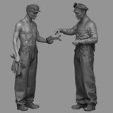 1/35 Waffen-SS Tank mechanics RESIN FIGURE MODEL KIT Unassembled Unpainted NEW Model