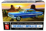 AMT 1961 Chevy Chevrolet Impala SS 1:25 Scale Plastic Model Car Kit 1013 Model