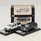 Bliss 1:64 Suburban GMT400 SUV White/Black Diecast Model Car Sport Model Model