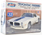 Atlantis '71 Pontiac Firebird - Route 32 1:32 Scale Plastic Model Car Kit M2009 Model