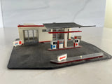 Vintage HO Scale TYCO POLA Exxon Gas Station Kit W Germany Built Layout Building Model