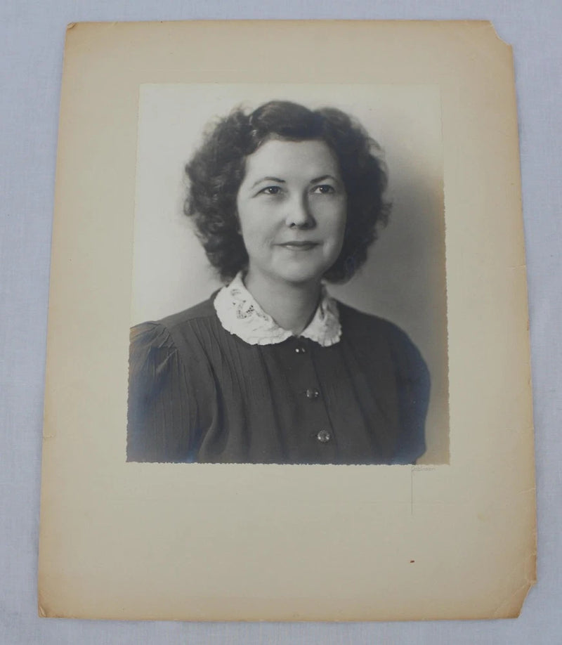 Vintage 1940s Portrait Photograph Woman B&W 8x10 on 11x14 Mat Mounted Robinson Model