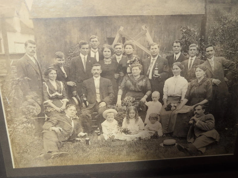 Great Early Photo On Board Of Family Drinking Beer And Smoking Cigars Model