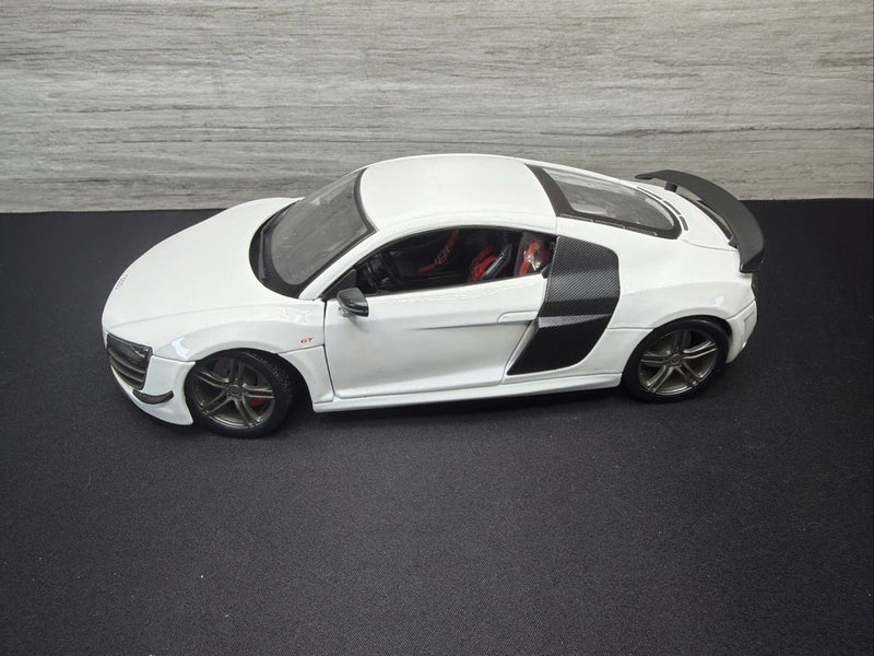 Maisto 1:18 Scale Audi R8 GT Plus Diecast Model Car, WHITE NO BOX Model