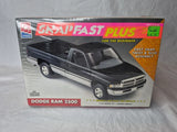AMT SnapFast Dodge Ram 2500 Pickup Model Car Kit 1/25 1:25 NIB Sealed #148 Model