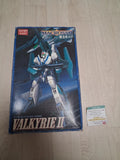 Vintage Korean Macross II VF-2SS Valkyrie II Super Armed Pack 1/100 Academy 1994 Model