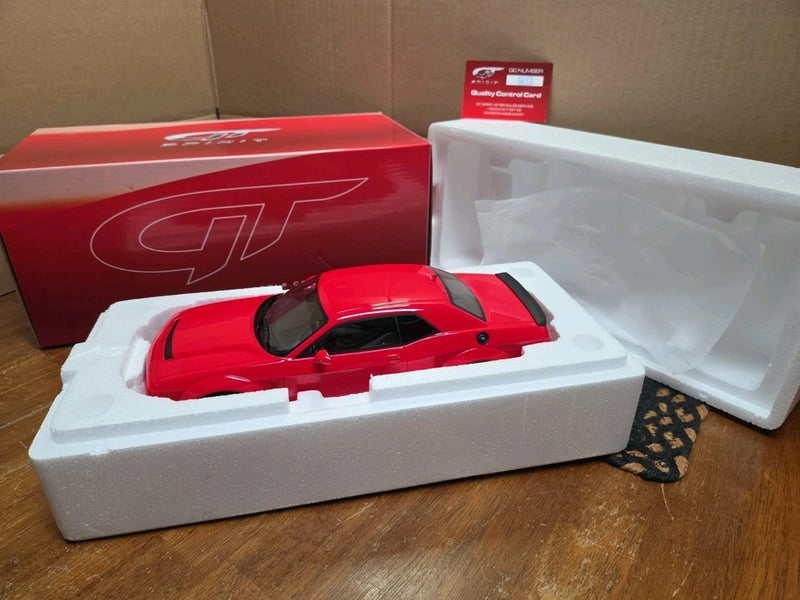 NIB 1:18 Diecast GT 213 Red Challenger Demon Model Car Collection Model