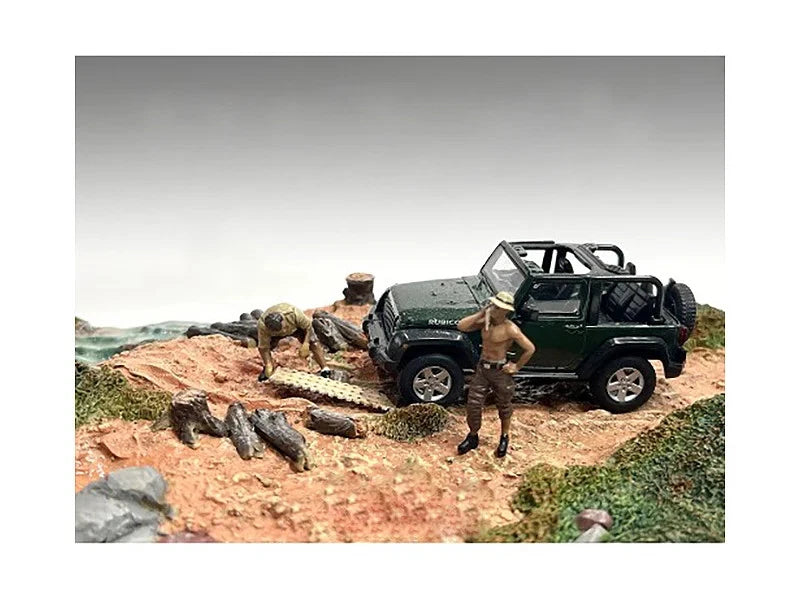 "4X4 Mechanics" 2 Piece Diecast Figure Set 1 for 1/43 Scale Models by American D Model