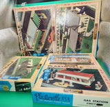 Vintage Plasticville HO Scale  Building Kit Sealed Bag Model