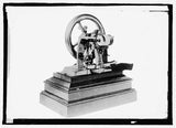 Photo:Sewing Machine Model Antique Mechanical Device Photograph Model
