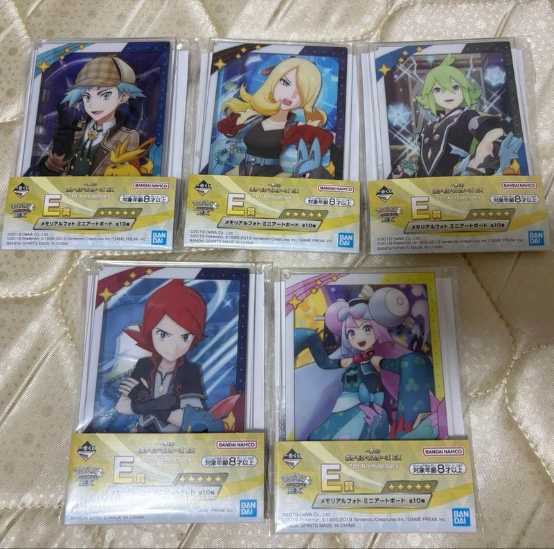 Pokemon Masters Lottery Prize Figure Memory Photo Mini Art Board 14+ Model