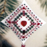 Plum Filigree Tiny Treasured Diamond Bead Ornament Kit Mill Hill 2003 Model