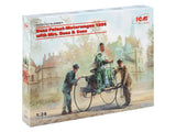 ICM 24041 - Benz Patent-Motorwagen 1886 with Mrs. Benz & Sons - Scale Model Kit Model