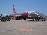 PHOTO  JET2 BOEING 737-800 G-JZHG ON STAND WAITING TO BOARD US FOR FLIGHT LS1254 Model