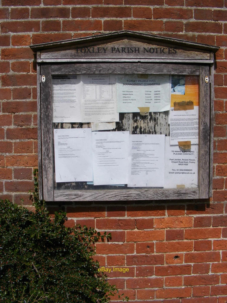 Photo 6x4 Foxley Village Notice Board On The Street c2011 Model