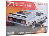 Revell 1971 Ford Mustang Boss 351 1/25 Scale Plastic Model Car Kit 14512 Model