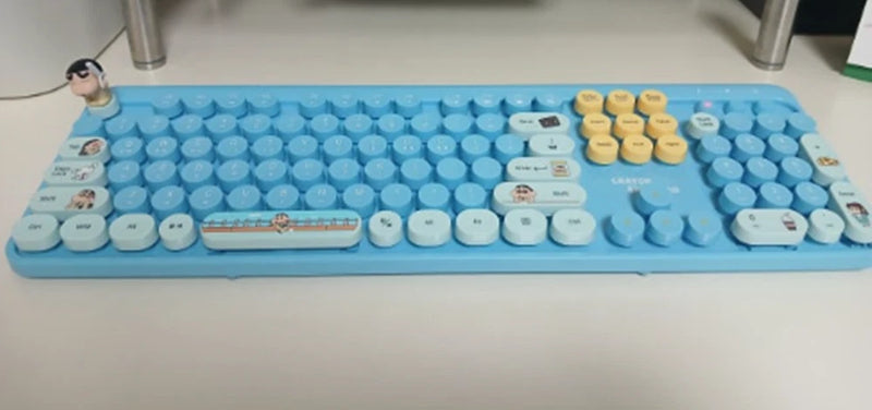 Crayon Shinchan Wireless Keyboard 106-Key Full Size Blue Retro Keycaps Round Model