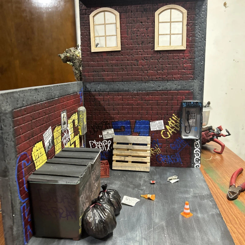 1/12 Diorama. Figures Not Included. Comes With All Accessories Model