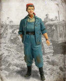 1/35 Resin Figure Woman mechanic Unassembled Unpainted Model