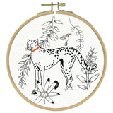 Le Bonheur des Dames stamped freestyle stitch kit "Cheetah Printed", diam. 15cm, Model