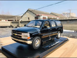1: 18 Chevrolet Suburban 2001 Car Model Black DIE CAST MODEL RARE High-quality Model