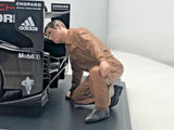 Race Day Mechanic Man Model Car Figure Display 1/18 American Diorama 76286 Model