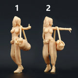 1/43 1/64 model girl with bag unpaint figure fit diorama sand table Model