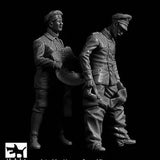 1/32 Resin Figure WWI German Air Force Pilot Mechanic 2 Figures Unpainted Model