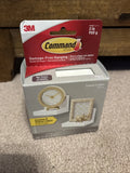 3M Command, 1 Pack of 2 Shelves White Display Ledges Shelf For Figurines. NIB Model