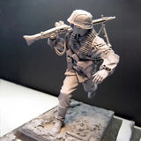 1/16 WW2 Machine Gun Soldier RESIN FIGURE MODEL KIT Unassembled Unpainted NEW MM Model