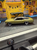AMT 1969 Buick Riviera  Model 1/25 On Stagger Buick Rims With Nailhead Motor Model