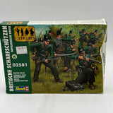 Revell 02581 British Rifles Green Jackets 1:72 Scale Napoleonic Wars Figure NIB Model