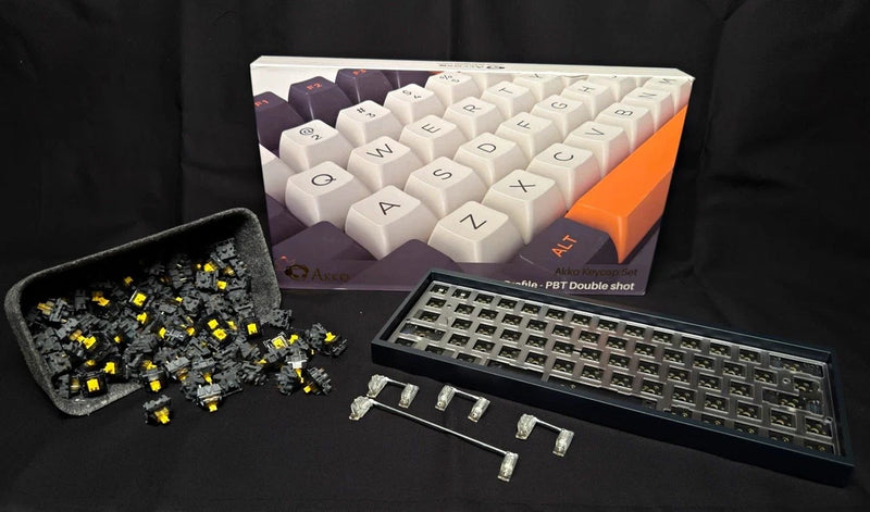 Original Tofu60 Keyboard Kit With ASA Keycaps And Drop Holy Panda X Switches Model